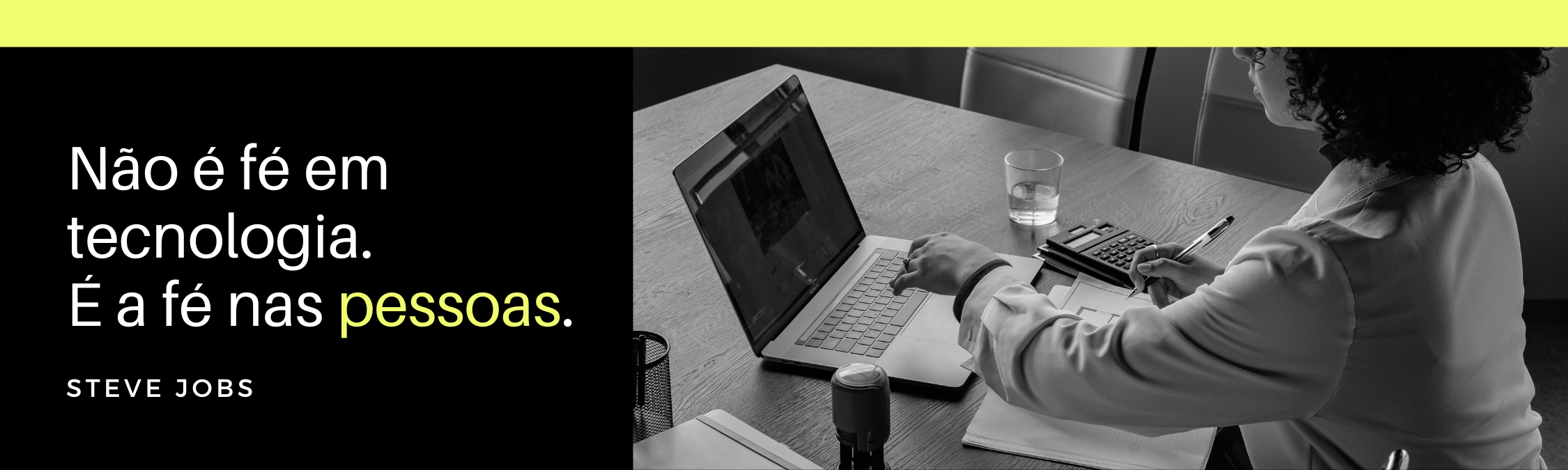 Imagem de Capa para Artigo do LinkedIn Simples Moderno Citação Motivacional Amarelo Neon e Preto